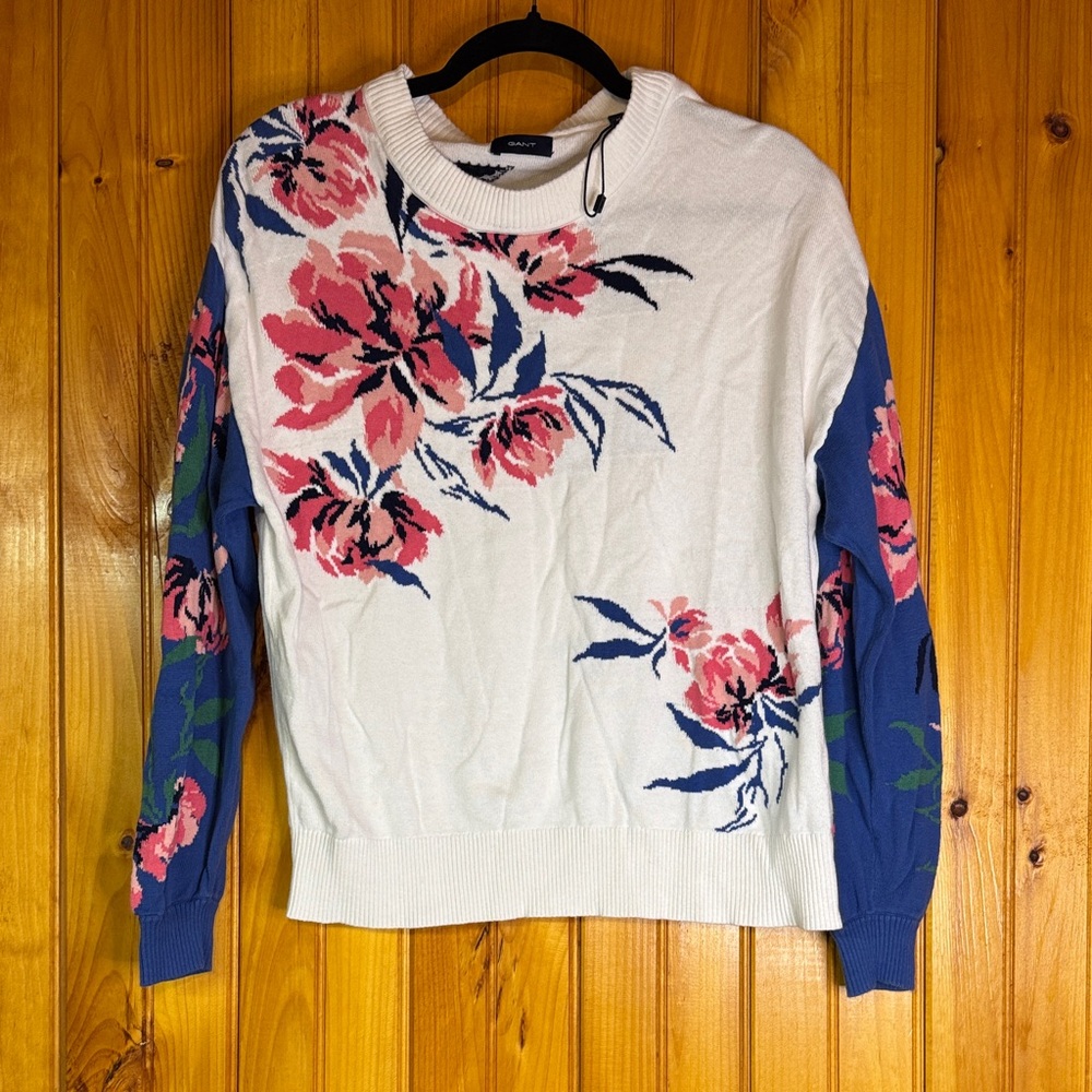 Gant Floral Crew Neck Sweater - White and Blue